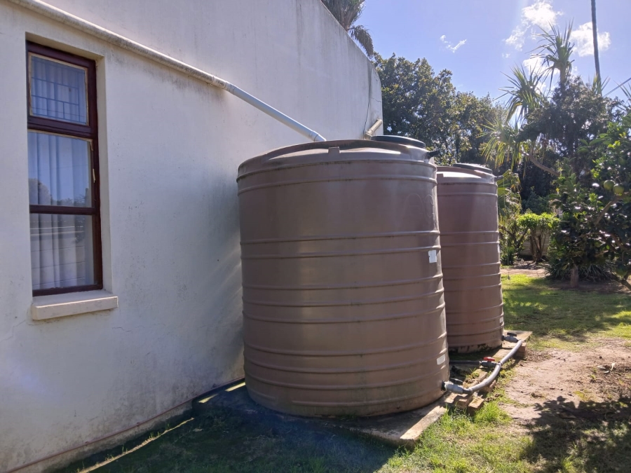 5 Bedroom Property for Sale in Boskloof Eastern Cape